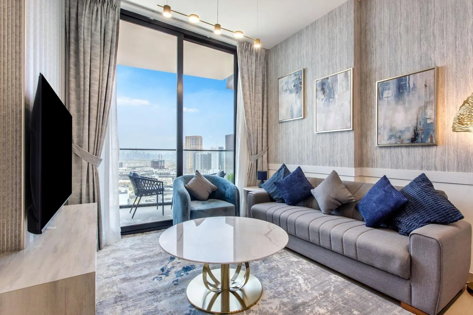 Escape24 - Luxury 1Br In Binghatti Crest, Jvc Dubai 0*,